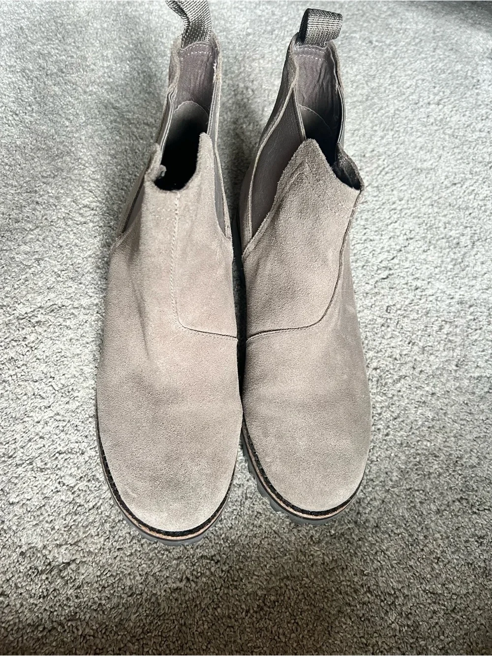 Chaco Fields Size 9 Morel Brown Gray Taupe Suede Pull On Chelsea Ankle Boots